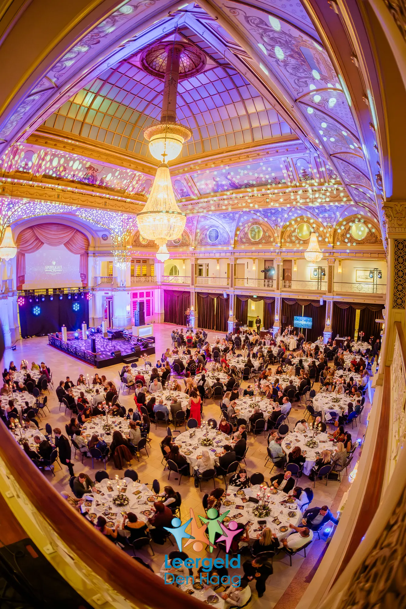 Gala in het Kurhaus voor Stichting Leergeld