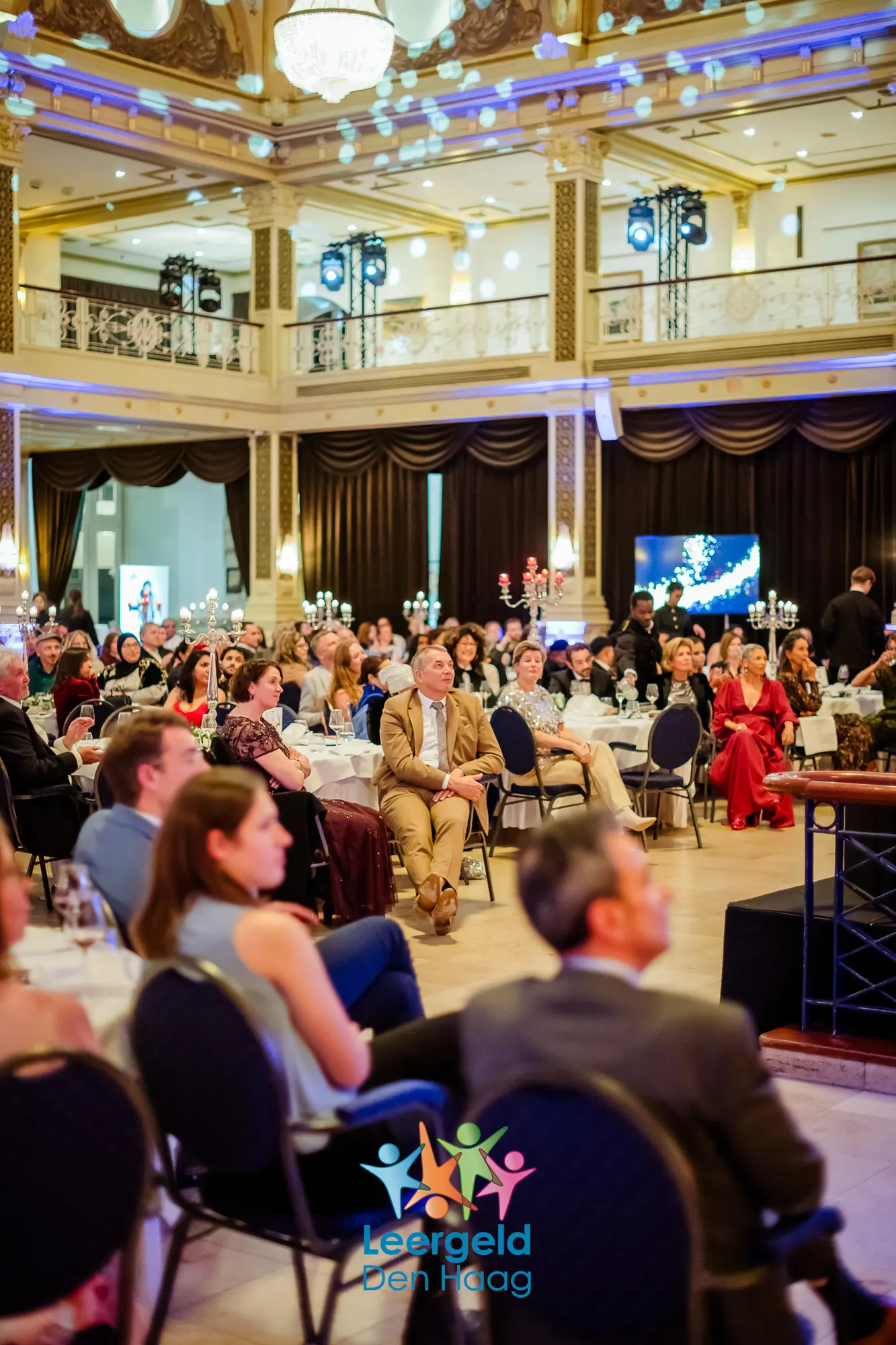 Gala in het Kurhaus voor Stichting Leergeld