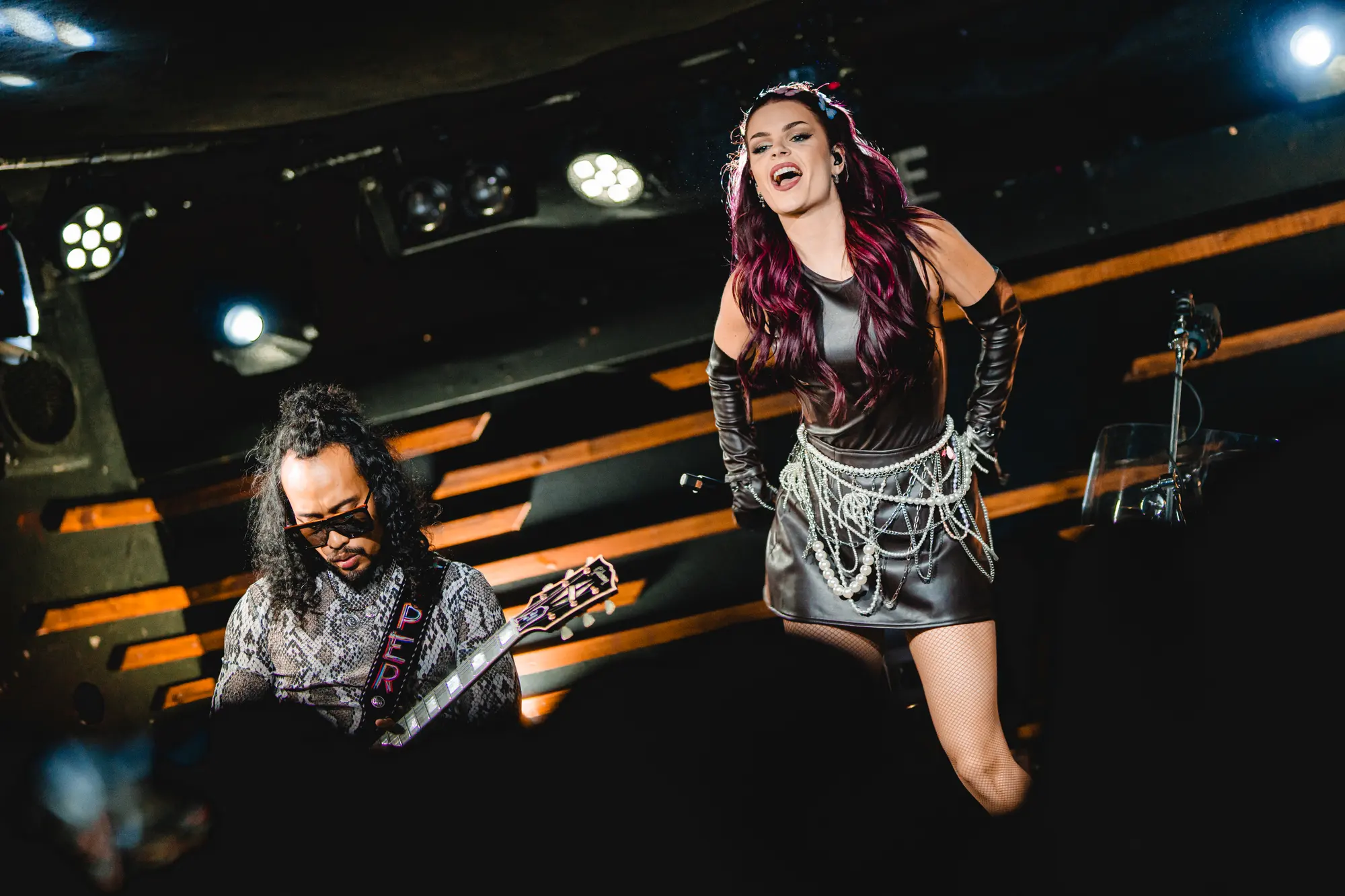 Higher Tour door Europa voor Davina Michelle